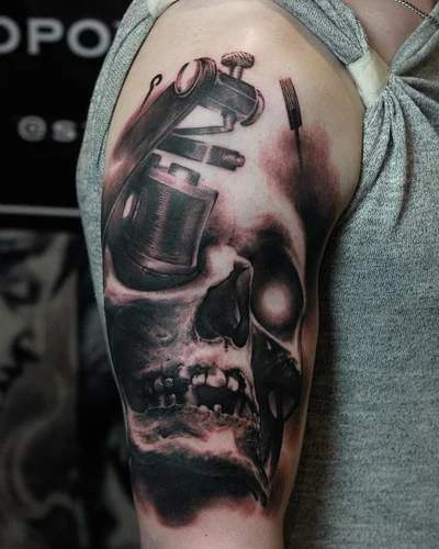 Mikhail Storozhenko tattoo 033
