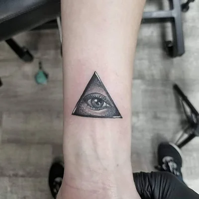 Sean Q tattoo 043