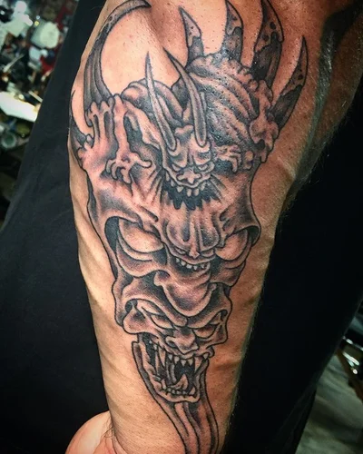 Chris Strait tattoo 021