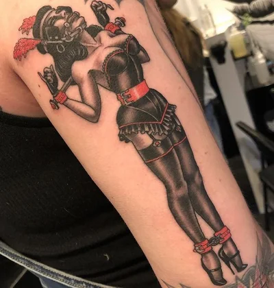 Thomas E tattoo 021