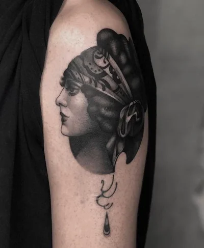 Joanna Strojna tattoo 007