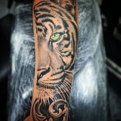 Stuart Leadbetter tattoo 043