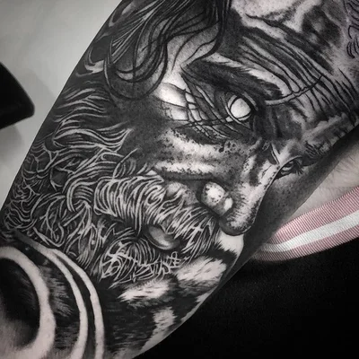 Stu Hunter tattoo 015