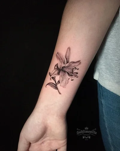 Lisa Simpson tattoo 012