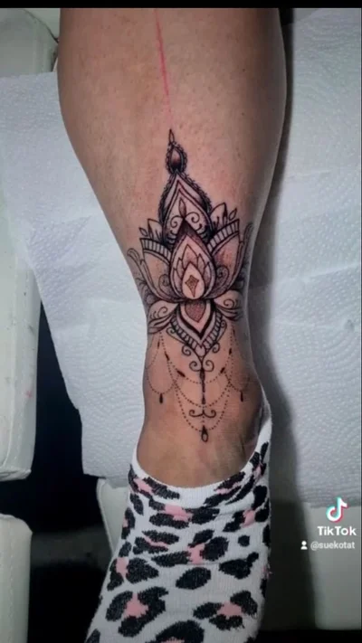 Sueko tattoo 043