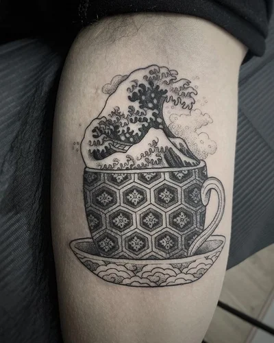 Susanne König tattoo 011