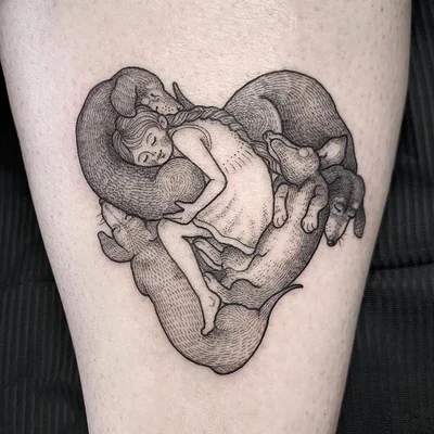 Susanne König tattoo 016
