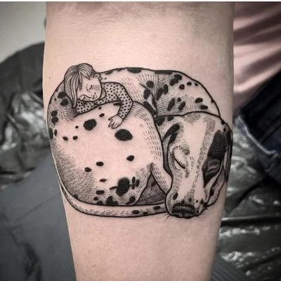 Susanne König tattoo 044