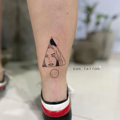 Suzana Bastos tattoo 007