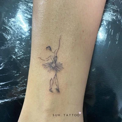 Suzana Bastos tattoo 026