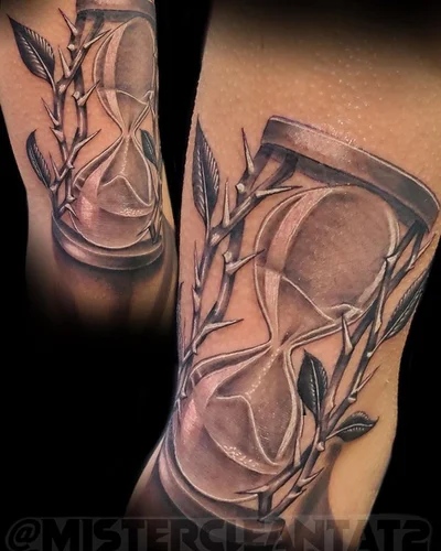The name is 'Suitedreamztattoo' tattoo 018