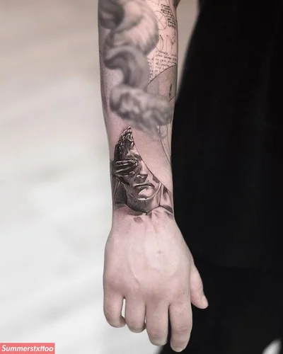 Evan Summers tattoo 012