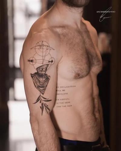 Evan Summers tattoo 019