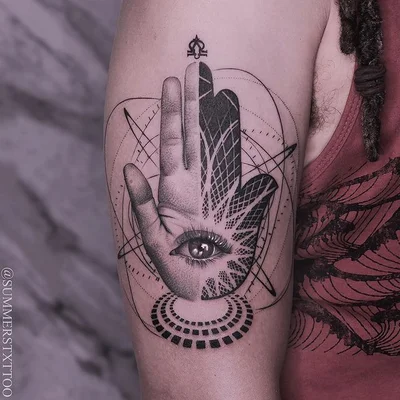 Evan Summers tattoo 021