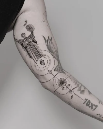 Evan Summers tattoo 030