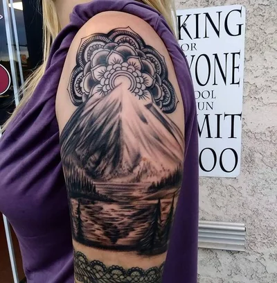 Nick McQueen tattoo 040
