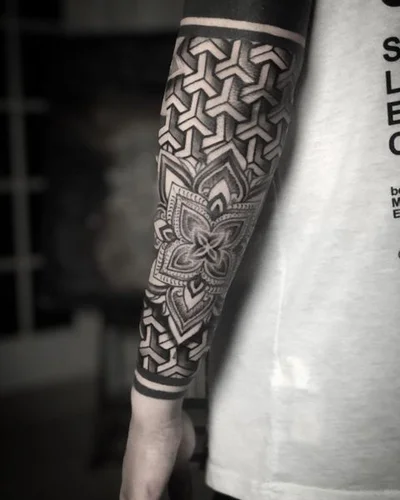 Sunny Aink tattoo 030
