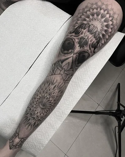 Sunny Aink tattoo 035