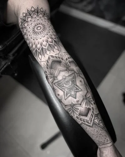 Sunny Aink tattoo 041