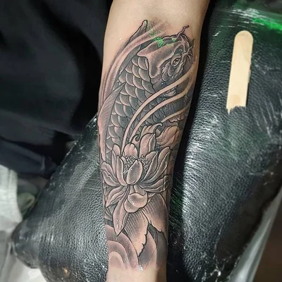 Sunny tattoo 013