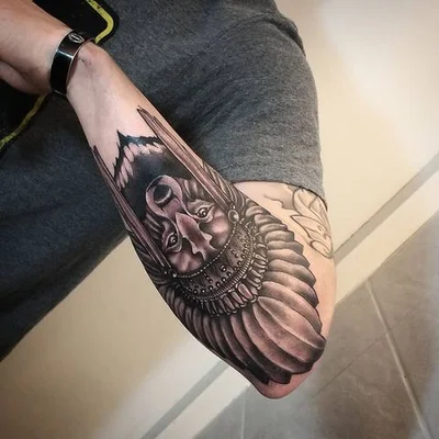 Sunny tattoo 027