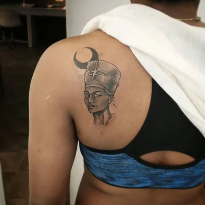 Sunny tattoo 041