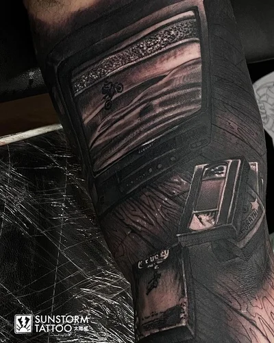 Anthony Pullin tattoo 032