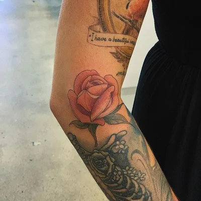 Maggie Sun tattoo 036