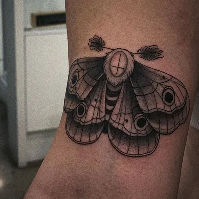 Maggie Sun tattoo 039