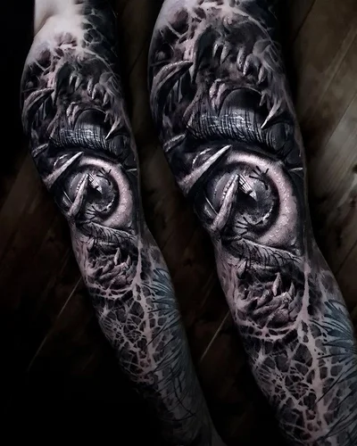 Maciej Smuczynski tattoo 012