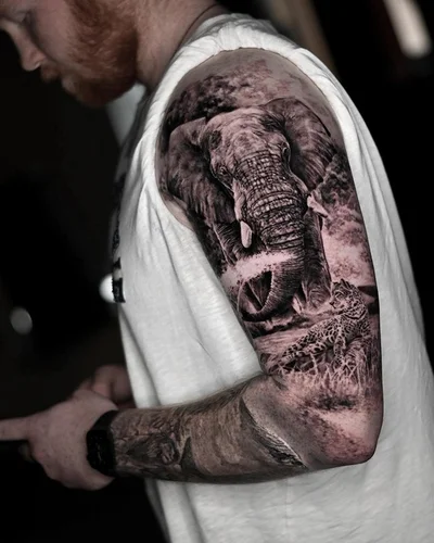 Maciej Smuczynski tattoo 047
