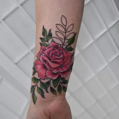 Cristina Superstea tattoo 030