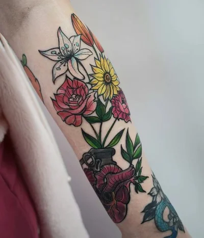 Cristina Superstea tattoo 050