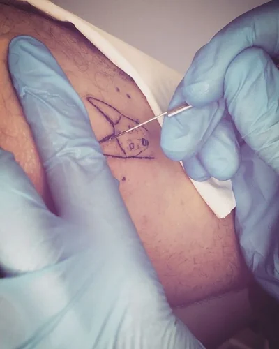 Ester Surigus tattoo 013