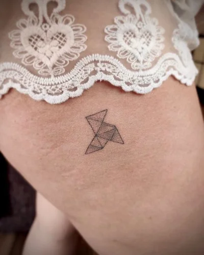 Ester Surigus tattoo 019