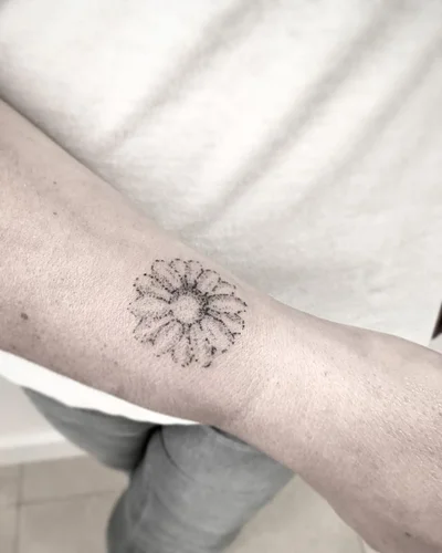 Ester Surigus tattoo 043