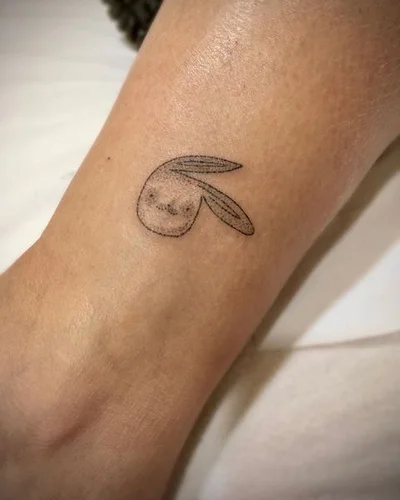 Ester Surigus tattoo 044