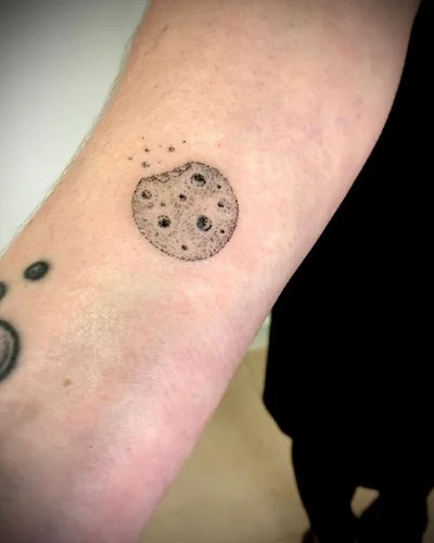 Ester Surigus tattoo 050