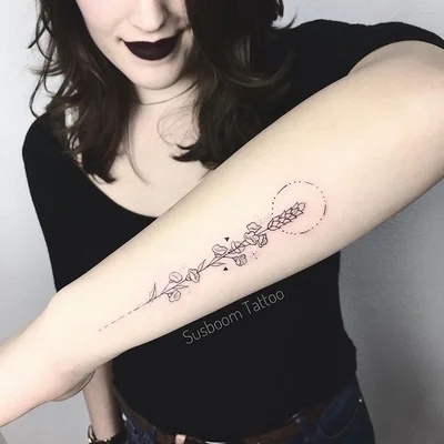 Susie Boom tattoo 042