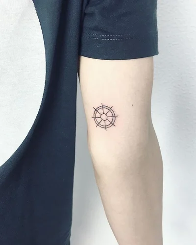 Susie Boom tattoo 043