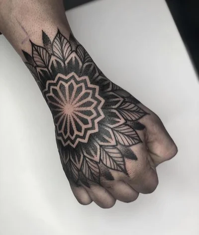 Sutton tattoo 031