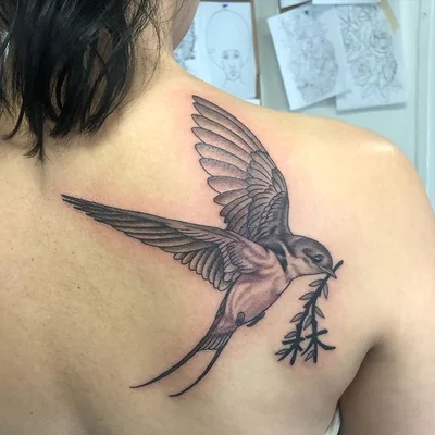 Suzanna Fisher tattoo 007