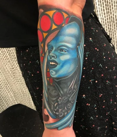Suzanna Fisher tattoo 038