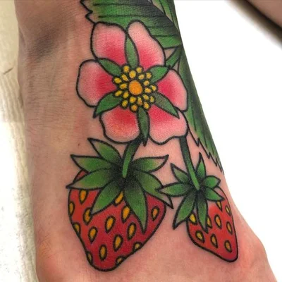 Suzanna Fisher tattoo 042