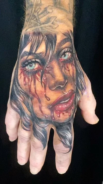 Suzy Todd tattoo 013