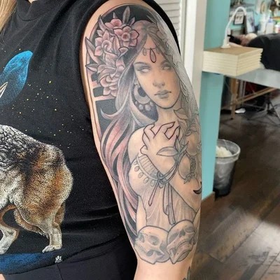 Suzy Todd tattoo 042