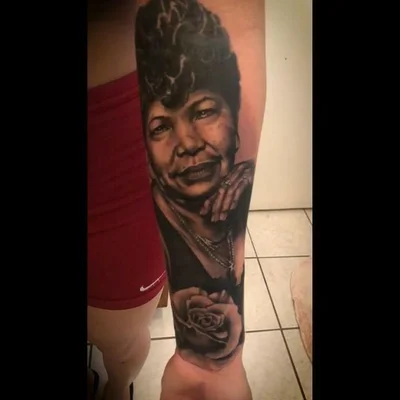 Donavin "SWAE" Barnett tattoo 015