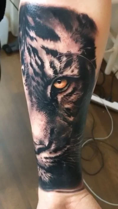 Donavin "SWAE" Barnett tattoo 034