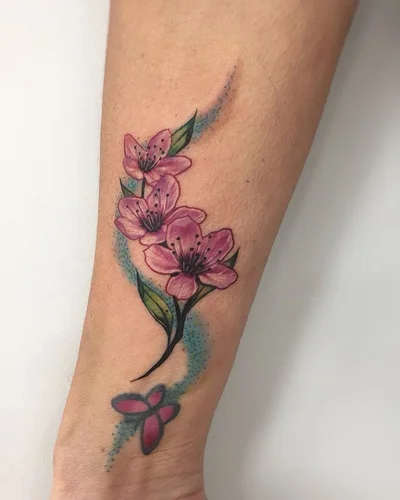 Sophie Waghorn tattoo 019