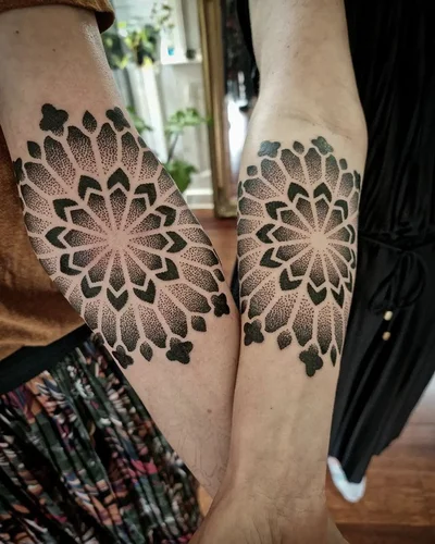 Swati Dot tattoo 026